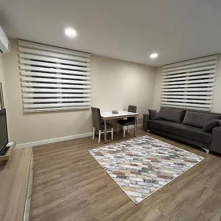 Apartmán Erasta Avm 2dk Konyaalti Plaji 3km Genis Daire'16' *