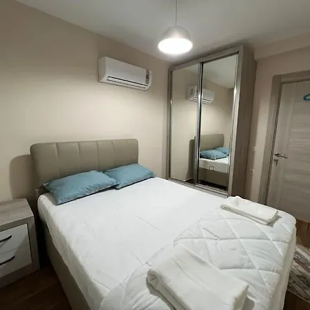 Erasta Avm 2dk Konyaalti Plaji 3km Genis Daire'16' *